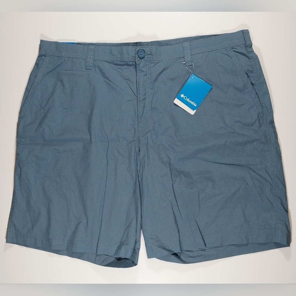 Columbia men's size 38W x 10L shorts.